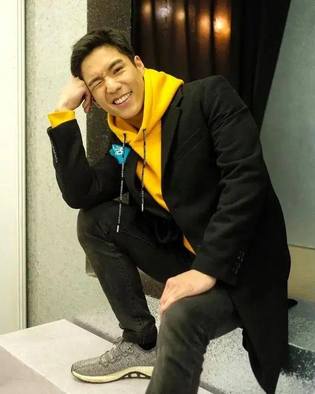 吴彦祖|“翻版吴彦祖”吴伟豪出浴不雅片段流出，网友：形象崩塌一手好牌打烂