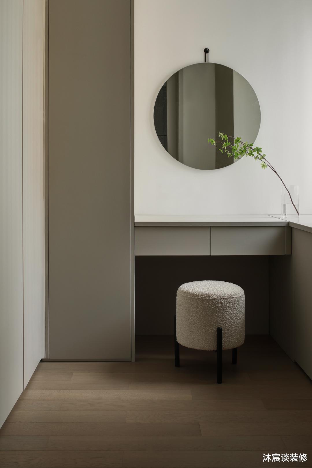 横厅+极简装修，这个家想不高级都难！