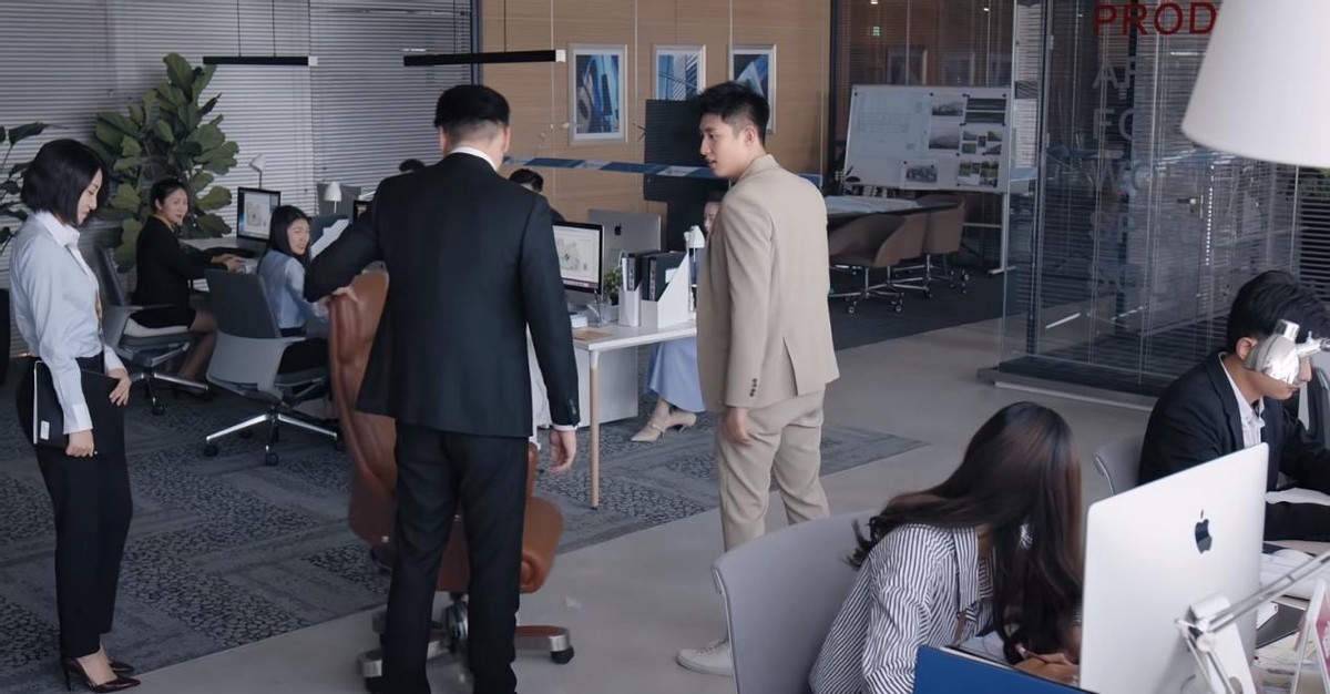 东方卫视|仅播2集，飙升榜第一，收视破2，东方卫视新王炸剧越看越上瘾