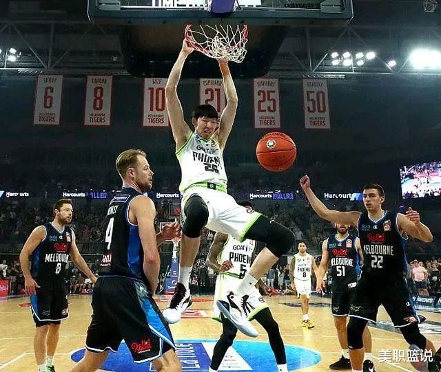 周琦|NBA撑不住了！紧急推出2点新举措，总裁肖华被怒怼，周琦也被邀请