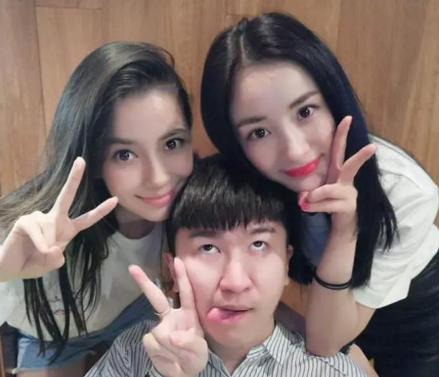 明星|以为自己“很火”，却被现实打脸的三位明星，最后一位自作自受