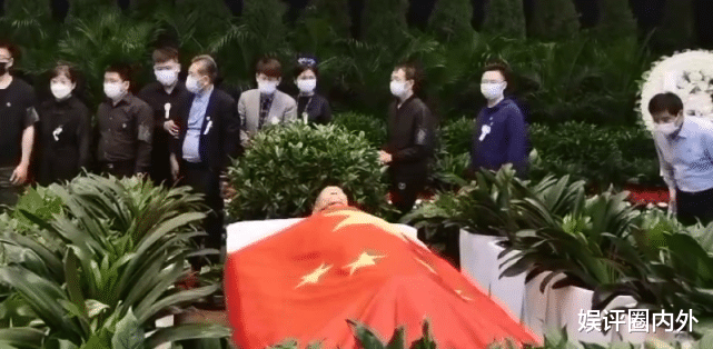 六小龄童|91岁袁隆平遗体送别仪式，陈志朋孙茜等悼念，六小龄童意外手滑点赞惹争议