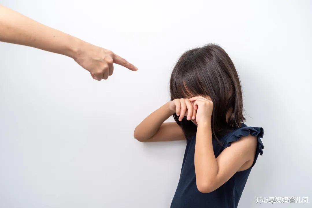 开心果妈妈育儿间|小学内容简单,孩子成绩却不如意?过来人:三个步骤带娃“逆袭”