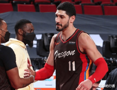 步行者队|单场30板有多难？过去25年仅5人做到，湖人两旧将上榜