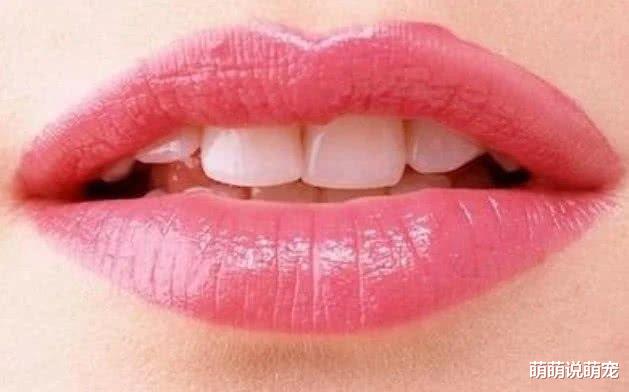 心理學：4個嘴唇，哪個是男人的？測出誰會在背後默默的愛著你？-圖2
