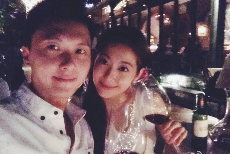 陈自瑶|港媒曝陈自瑶情绪崩溃现身医院，女方否认自己有精神困扰