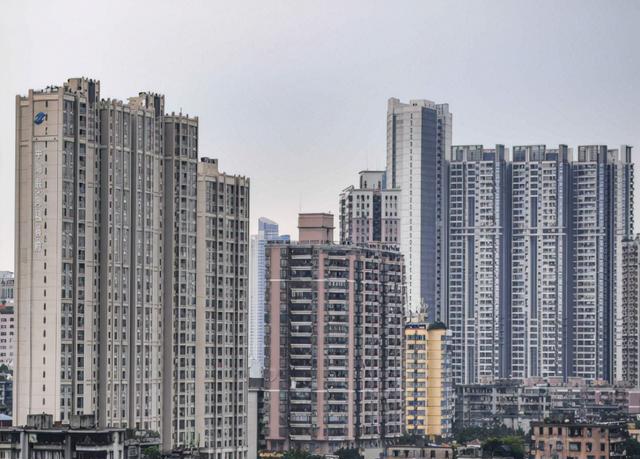 房价|2021年房价下跌？遭殃的不是开发商，反倒是这3类人，你在其中吗