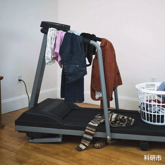 闲鱼|闲鱼公布2021年度十大“无用”产品，快看看你中枪几个