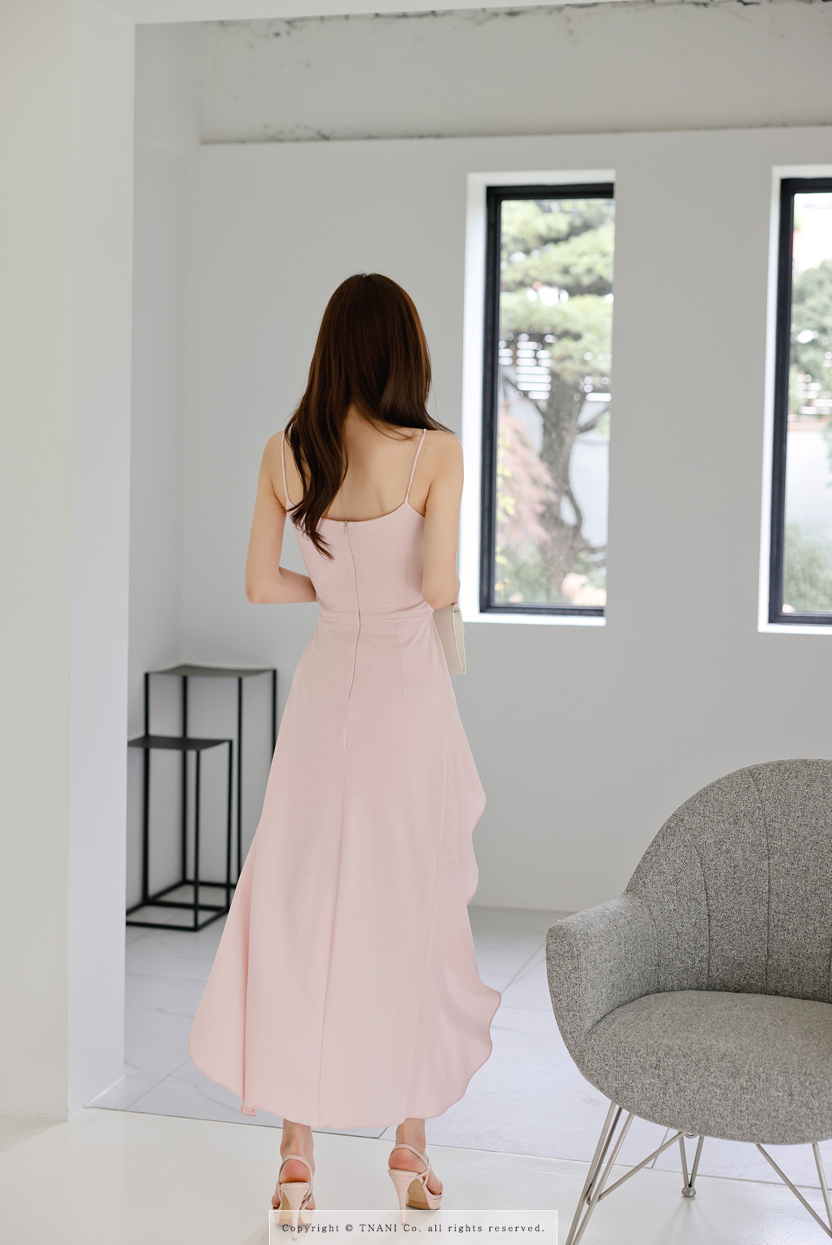 美图美景欣赏|2021最新孙允珠时尚写真：秋樱飘絮娇梦威尔第宫廷礼裙，优雅大方