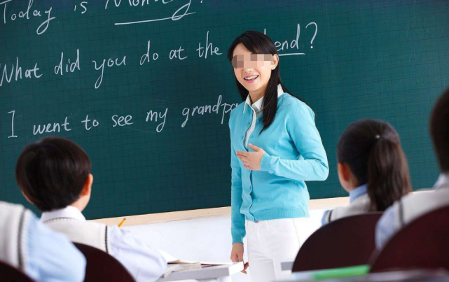 更年期|45岁女子“内卷”3年，因失眠确诊更年期，医生：“内卷”害人不浅