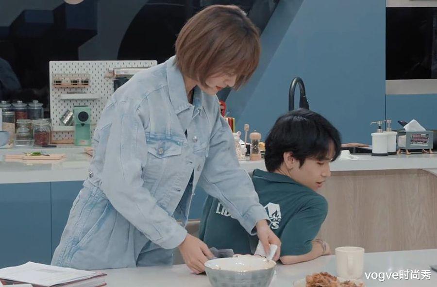 心动的信号第四季|心动的信号4：经过第二轮约会后，女3为男2下厨，男1开始变心