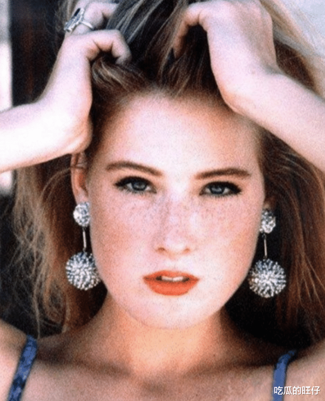 蒂塔·万提斯|美艳的第一舞娘：从不素颜，敢拒绝王子邀请，却没能拦住丈夫出轨