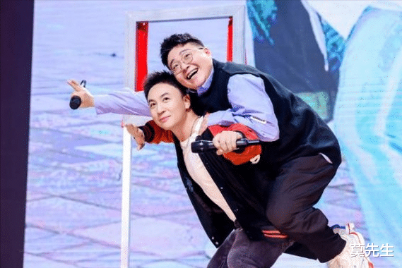 霍建华|国内十大过气男星近况：有人直播爆火，有人被坑500万，霍建华当奶爸