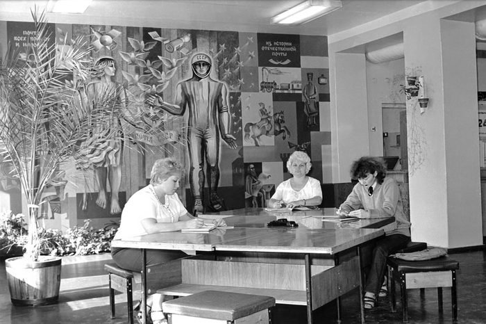 切尔诺贝利核电站 人类消失35年，切尔诺贝利变成什么样了？前后对比照太震撼人心了