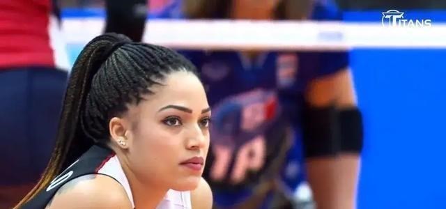 嘟小薯|网传世界顶级自由卡斯蒂略本赛季加盟天津女排，可信度高吗？