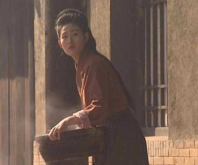 王思懿|“最美潘金莲”王思懿,被“武松”两次拒绝,50岁无儿无女也幸福