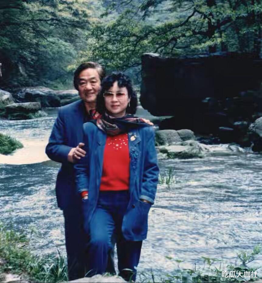 琼瑶|“小三鼻祖”琼瑶:自杀、迷恋老师当小三,她的情史比剧中还混乱