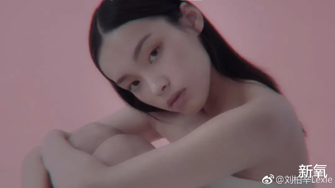 刘柏辛|她明明五官平平，可为什么大家都以为她是混血？