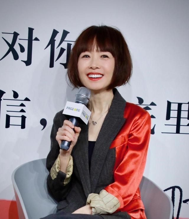 情窦初开的青春|51岁的陈鲁豫：因瘦被骂，被嘲情商低，却成著名主持人，凭啥？