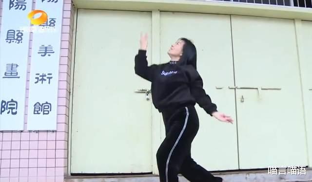 喵言喵语 80岁老翁恋上50岁美貌才女，闪婚19天离婚，儿女棒打鸳鸯有何隐情