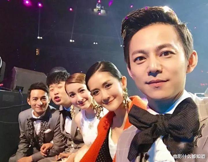 谢娜|谢娜退出《快乐大本营》，她的无奈，和周星驰相似