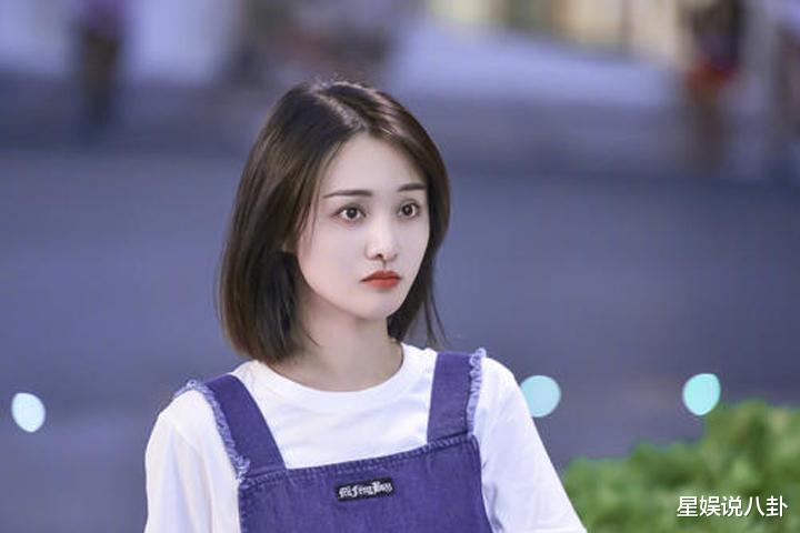 郑爽|郑爽复出有望，郑父立功，中国演出行业协会出“办法”