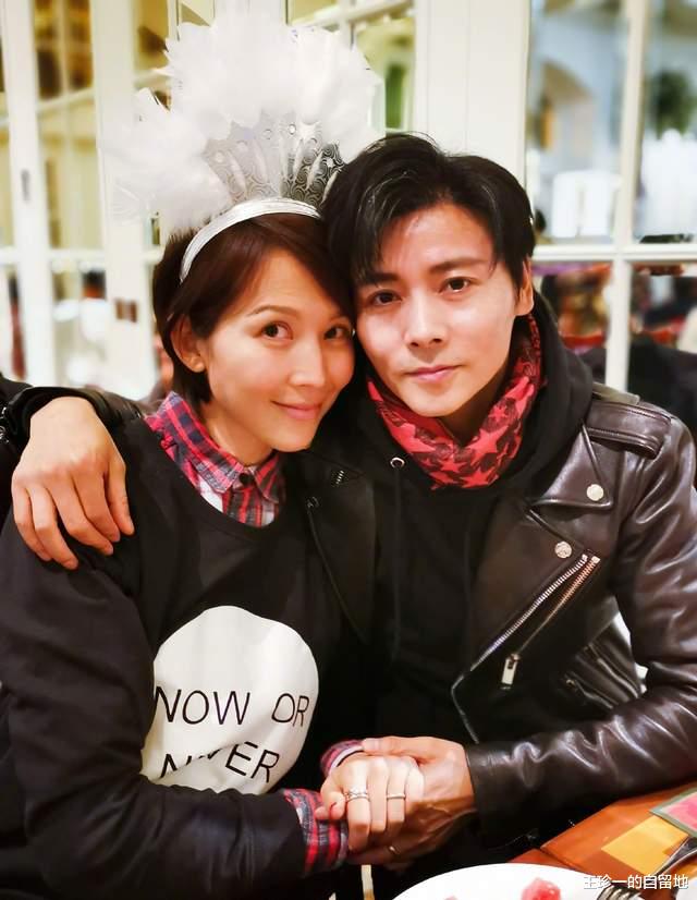 蔡少芬|至今恩爱如初的10对明星夫妻，各有各的幸福，最长结婚30年，最短1年