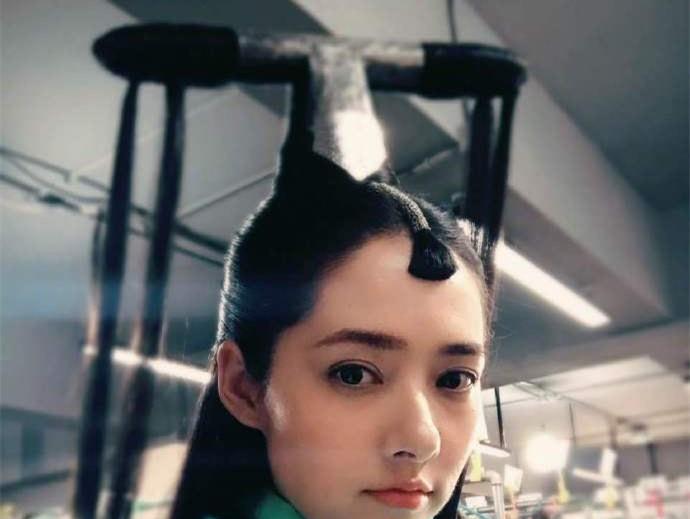 柳岩|造型师别瞎整活了！这些女星明明长相很美，却硬生生被造型拖后腿