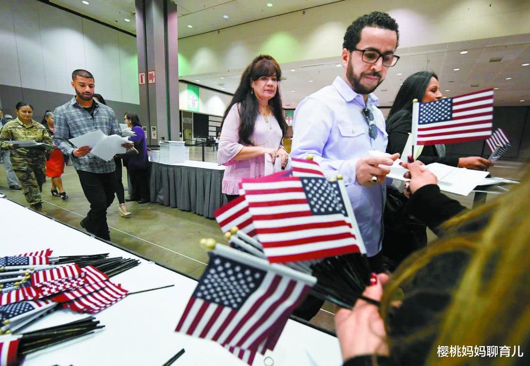 樱桃妈妈聊育儿|赴美留学机场排千米长队，一张机票10万，留学生为何争先前往？