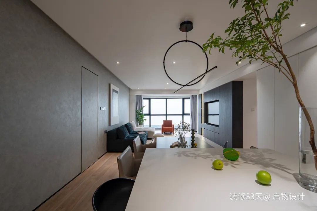 中岛餐厅,全屋置顶柜,主卧增衣帽间,现代质感大平层