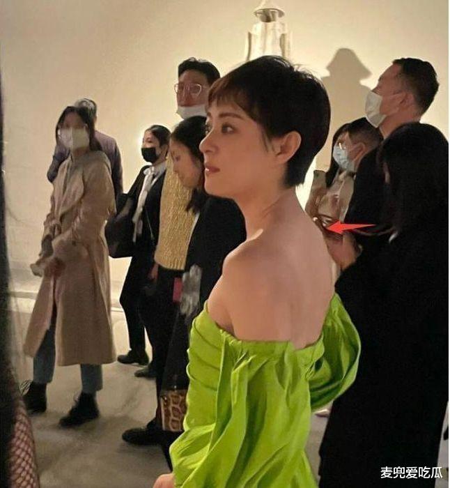 孙俪|孙俪出席活动被偶遇？生图状态圆润发福，网友：娘娘变样了