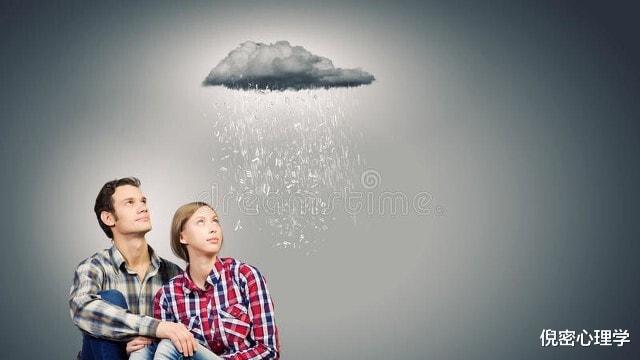 倪密心理学 “嫂子，快辞职照顾我妈，我月薪5千不能误”“我年薪60万”