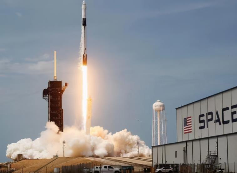 moderna 不满SpaceX获得登月合同,NASA罕见被起诉,马斯克成最大赢家