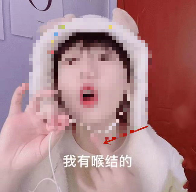 |网红因娘炮形象被封杀  上传身着军装的照片  想改变世人对他的印象  真是可笑之及