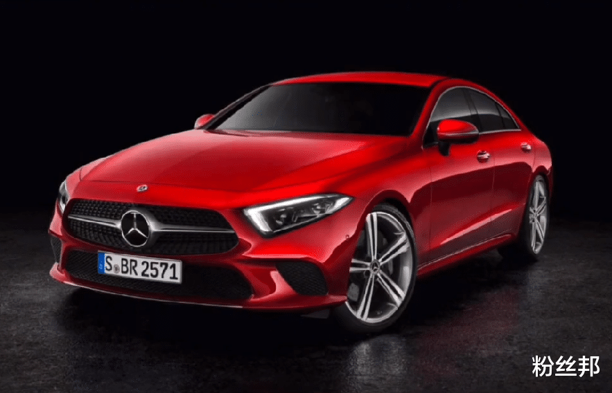 律师 疯癫办公室尚妹“讨薪”，美女老板痛哭回应，错在太母性感情用事