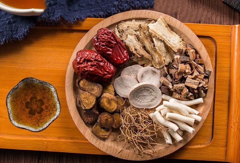 青蓝中医健康|【中医故事】 望闻问切这几个细节,医者高下立见!