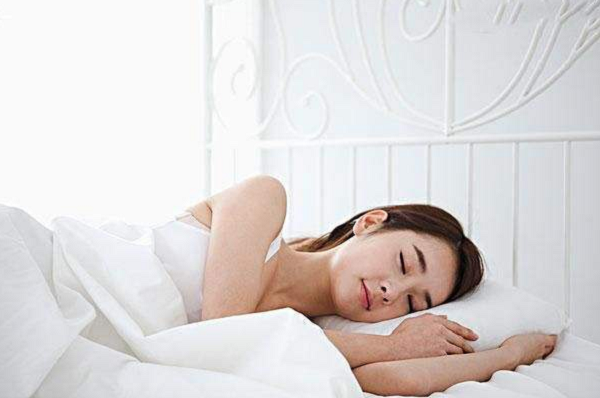 专注现代人养生解说|寅时醒来睡不着，大口咽津补气血
