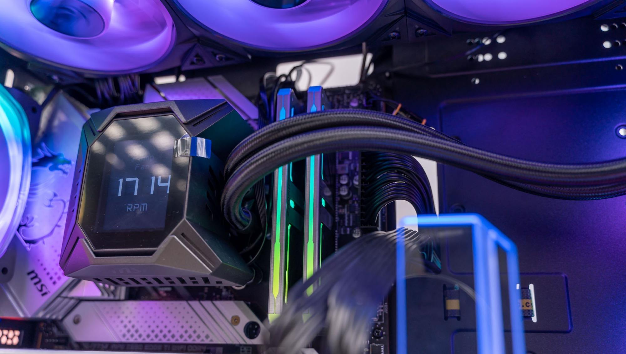 CPU|外观精致漂亮,性能非常强大、微星寒霜K360一体式水冷散热 评测