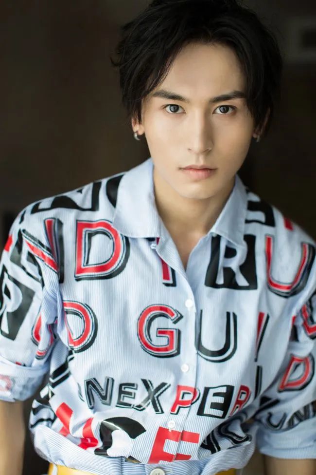 树艺蛙APP|明星日本打卡被批：是非不分，误导青少年，还曾爆出艺考走后门