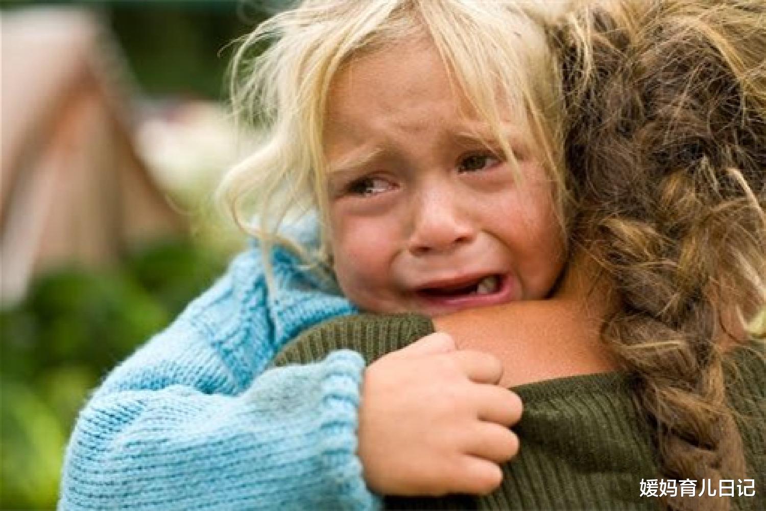 媛妈育儿日记|长假后萌娃不愿回幼儿园，两名老师出马才抬走，家有这类宝贝咋办