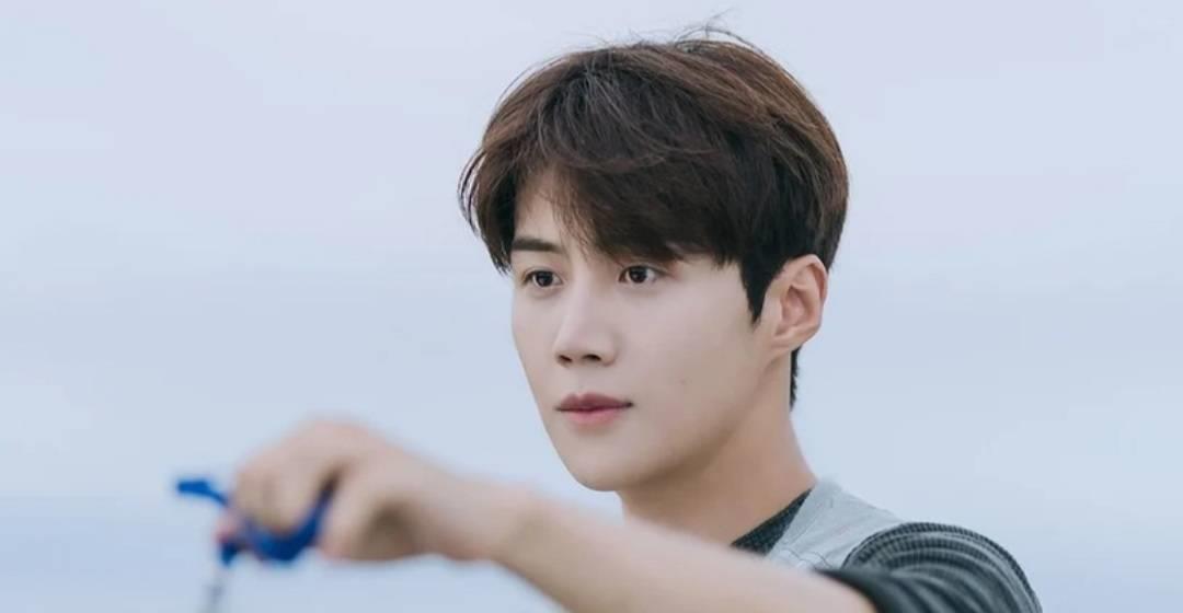 鱿鱼游戏|2021韩网热搜TOP10：《鱿鱼游戏》成功登顶，《海岸村》遗憾落选