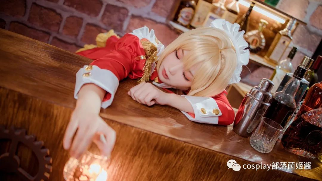 猫狗|cos：女仆尼禄cos正片@元素