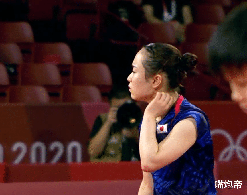 少妇 伊藤美诚心态崩了！孙颖莎先给她希望再暴打，绝望的做出孔雀开屏姿势