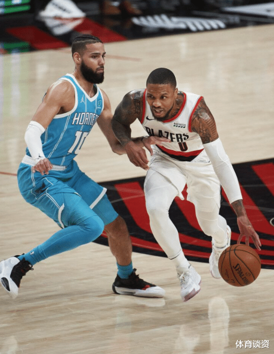 达米恩·利拉德|29+3+2+5+2！安东尼大爆发，6记三分带利拉德赢球，单臂暴扣不服老