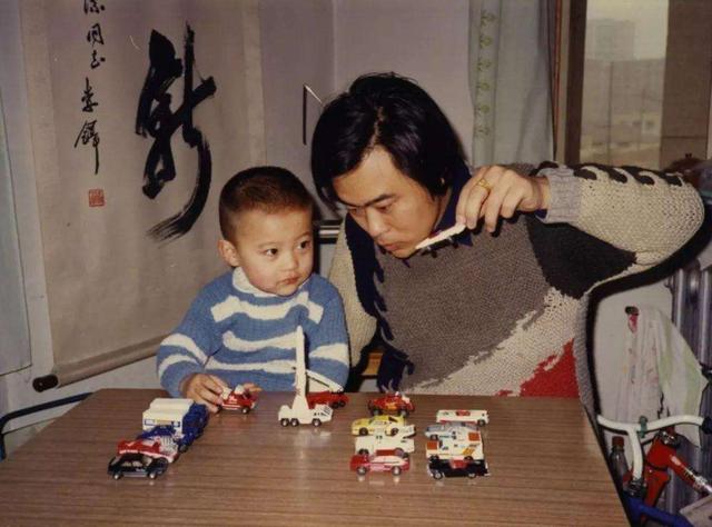 全能辣妈plus|“童话大王”不让儿子去学校,坚持在家亲自教,孩子现状打众人脸