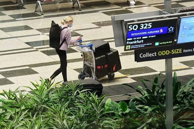 南非|张文宏：我们可以应对德尔塔也能应对奥密克戎，再变还是新冠