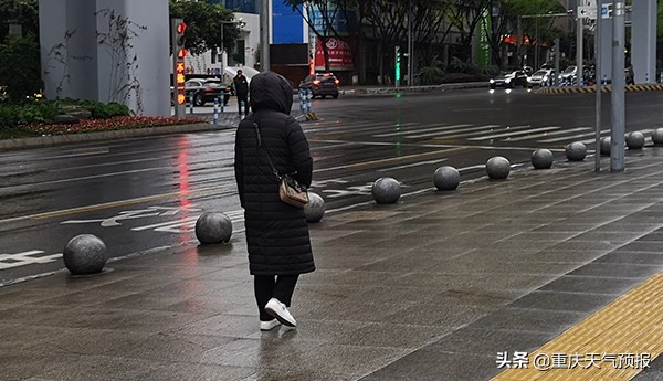 重庆天气 3月飘雪！重庆遭遇近10年来最冷“春分”明后天气转好