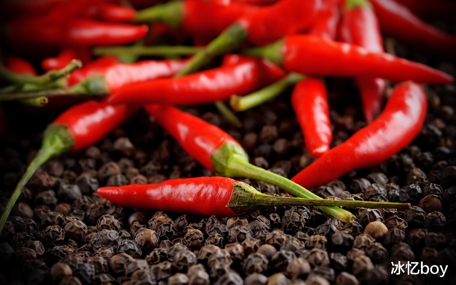 鸡蛋|患上甲状腺结节，建议少碰1种鸡蛋，常补2物甲状腺会感谢你