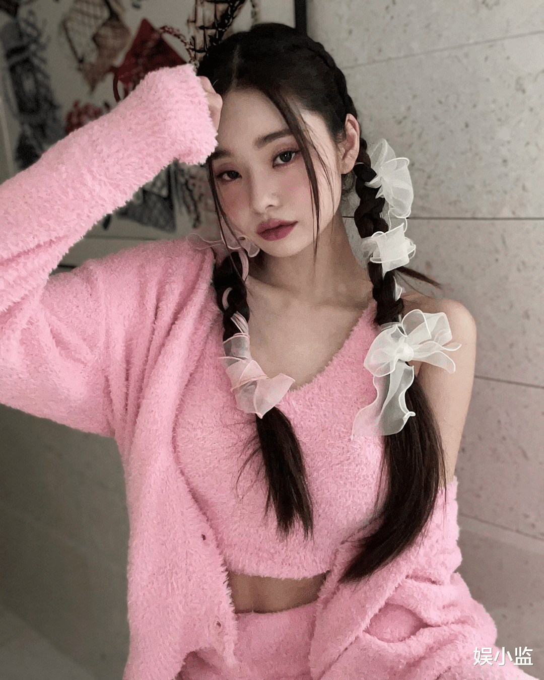 |5男4女荒岛求真爱，翻版Jennie迷倒3位男嘉宾：素人女嘉宾的天花板！