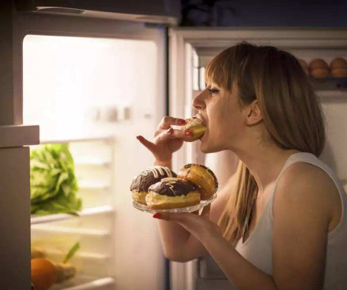 痛风|为什么痛风呈现出“年轻化”?医生直言:或跟这三个生活习惯有关